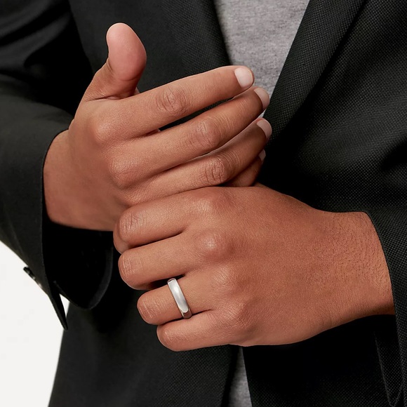 Tiffany & Co. Tiffany Forever Wedding Band Ring Platinum - Picture 2 of 7